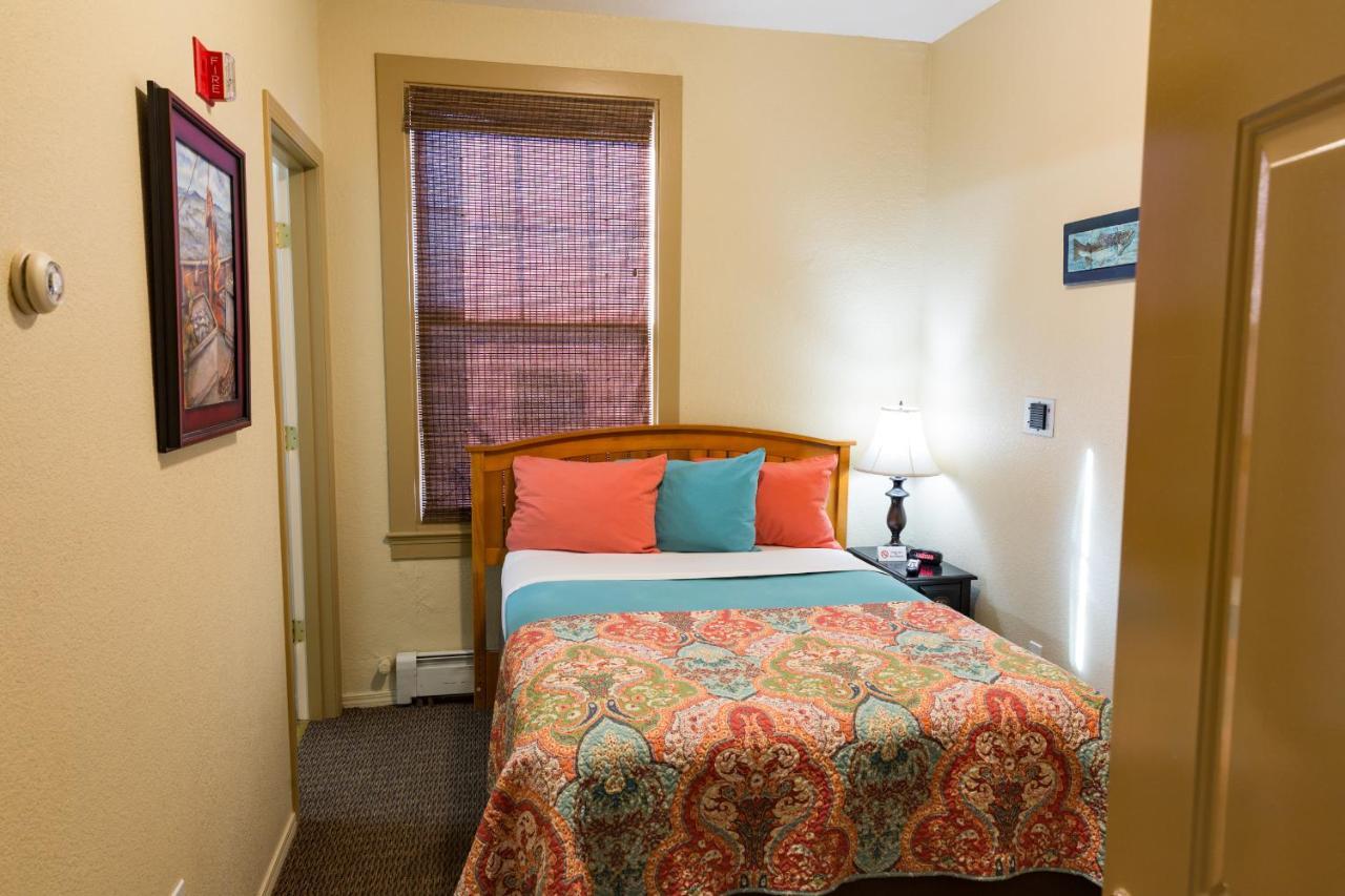 Hotel Cathlamet Extérieur photo