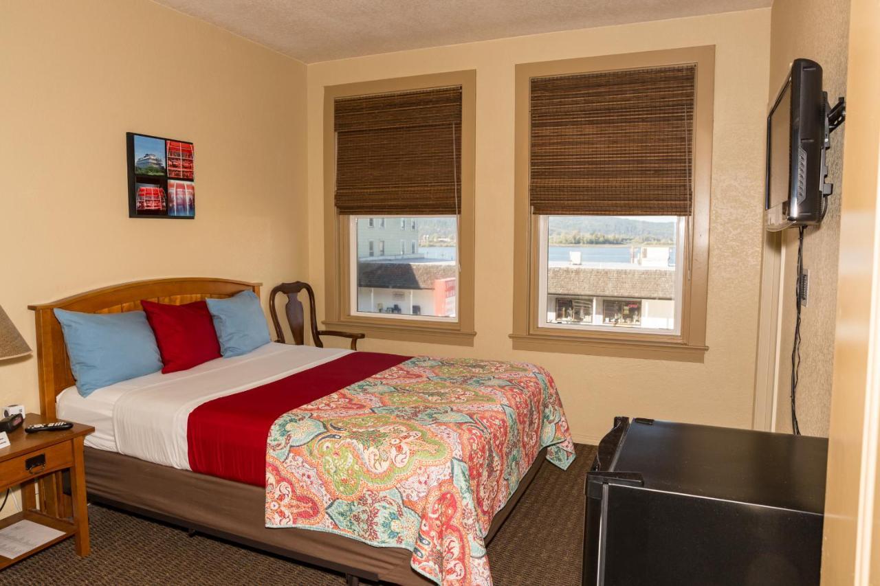 Hotel Cathlamet Extérieur photo
